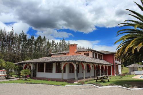 Gallery image of Hosteria San Carlos Tababela in Tababela