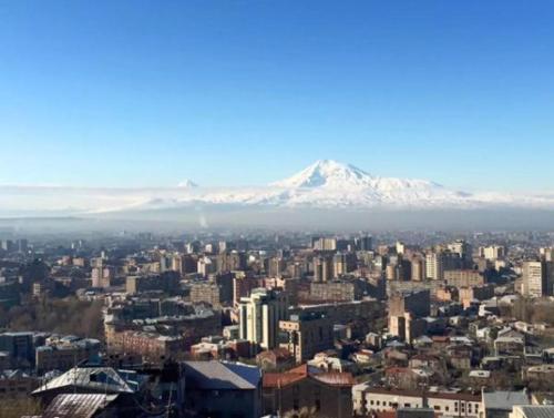  Apartments on Sarmen -  Room  picture :   Tea/Coffee maker    Shower    Bath                           