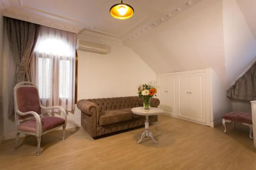 イスタンブールにあるVilla Blanche Hotel SPA & Garden Poolのギャラリーの写真