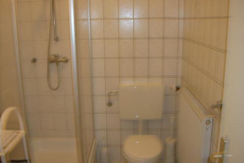 Un baño de Hotel Bürgerstube