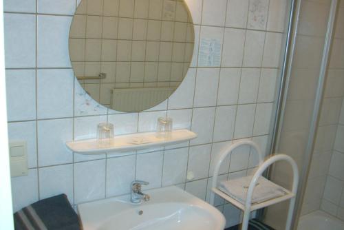 Ein Badezimmer in der Unterkunft Hotel Bürgerstube