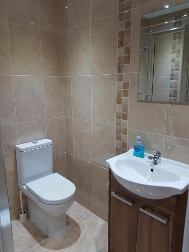 Un baño de Grant Rooms