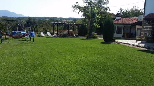 Imagen de la galería de Guest House Relax, en Dŭbravka