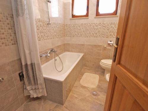 Kúpeľňa v ubytovaní Apartment Zorko 707