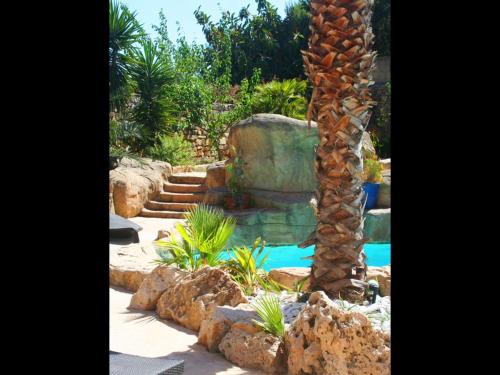 Jardín al aire libre en The Red Farm Relais & Spa
