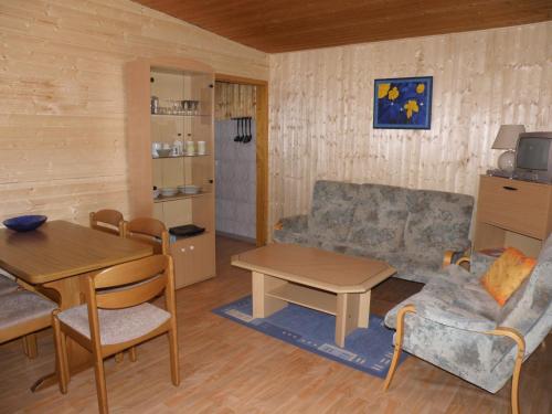 Gallery image of Tidy furnished wooden chalet, located close to the forest in Sellerich