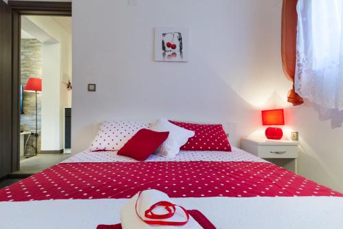 Postel nebo postele na pokoji v ubytování Apartment Nedo