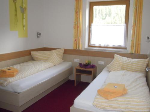 Uma cama ou camas num quarto em Appartements NEUStockach