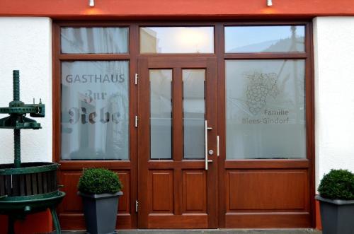 Muka bangunan atau pintu masuk Gasthaus Zur Rebe