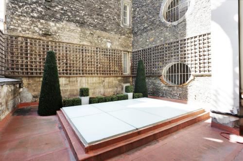 Terrace Matignon Apartment