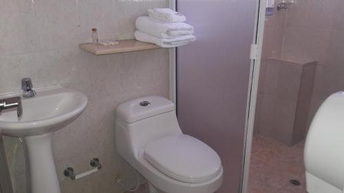 Ένα μπάνιο στο Hotel Cafe Plaza