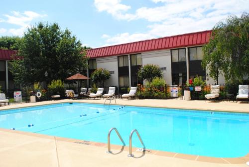 Gallery image of Village Inn Clemmons-Winston Salem, Trademark by Wyndham in Clemmons