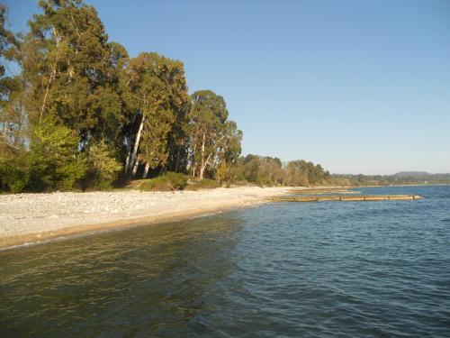 Pantai di atau di dekat guest house