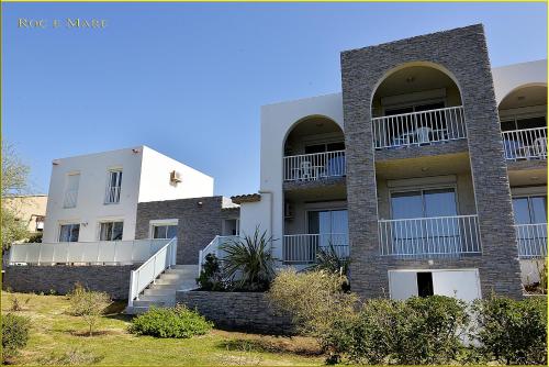 Gallery image of Résidence Roc e Mare in LʼÎle-Rousse