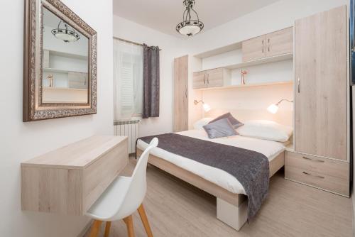 Urban Chic LUXE apartments near Beach Bačvice & CENTRE