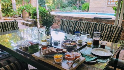 Makanan di atau berdekatan homestay