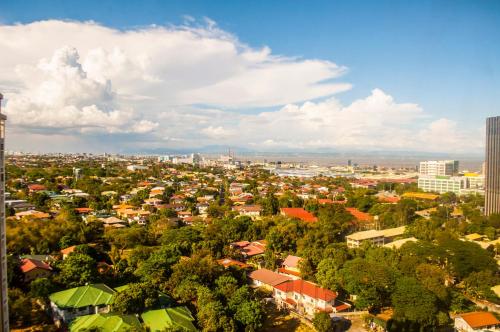 Nespecifikovaný výhled na destinaci Manila nebo výhled na město při pohledu z apartmánu