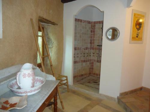 Kúpeľňa v ubytovaní La Colline Bleue