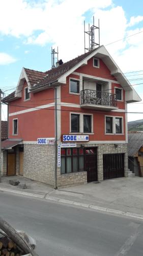 Budova, kde se penzion nachází