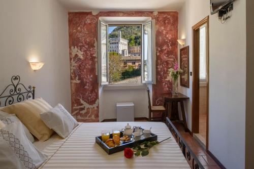 Galeriebild der Unterkunft Hotel Porta Marmorea in Gubbio