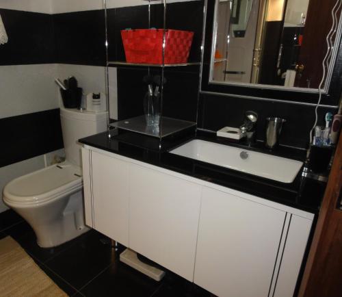 Koupelna v ubytování Moradia do Pinhal