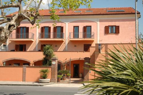 Budova, kde se hotel nachází