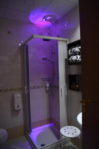 Phòng tắm tại la casa di asmei b & b Lucera