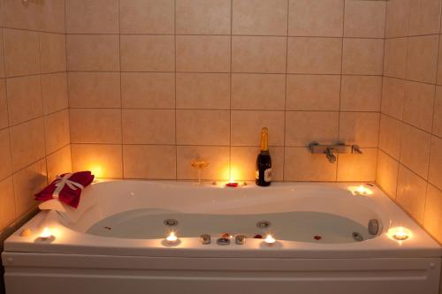 A bathroom at Sea View Suite Methana