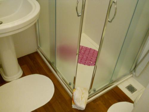 A bathroom at Tenuta Calabiana