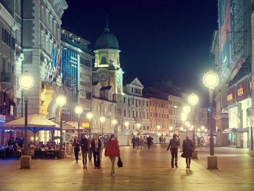 Cartierul din jurul sau un cartier din apropierea acestei pensiuni