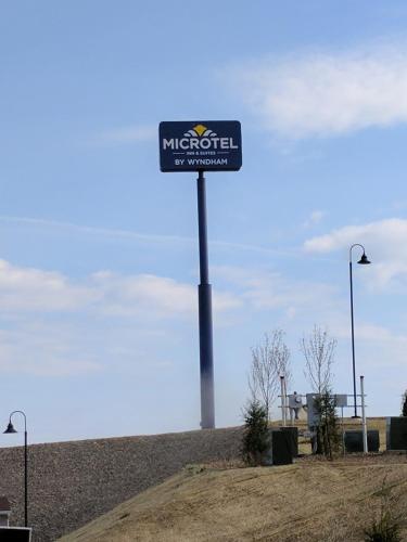 Certifikát, hodnocení, plakát nebo jiný dokument vystavený v ubytování Microtel Inn & Suites by Wyndham Clarion
