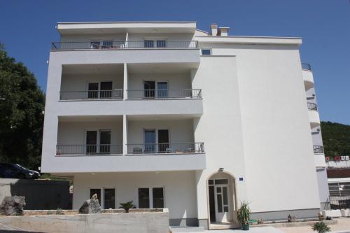 Apartments Bota – Photos 2