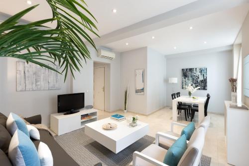 Carretas Apartments