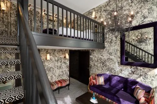 Le Pavillon de la Reine & Spa, Place des Vosges photo 19