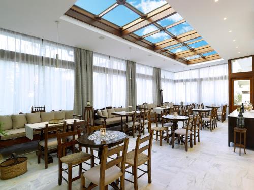Restaurace v ubytování Albatros Spa & Resort Hotel