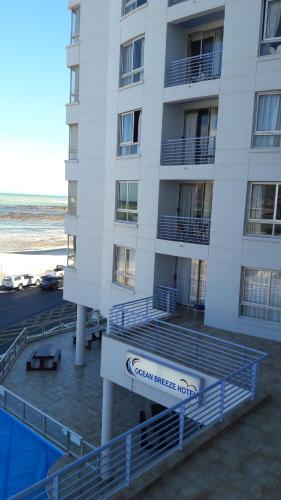 Πισίνα στο ή κοντά στο Sunset 786 Holiday Accommodation Unit-207