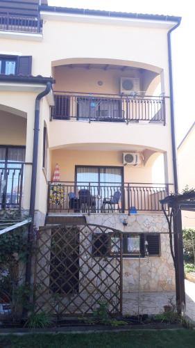 Apartments Mirela