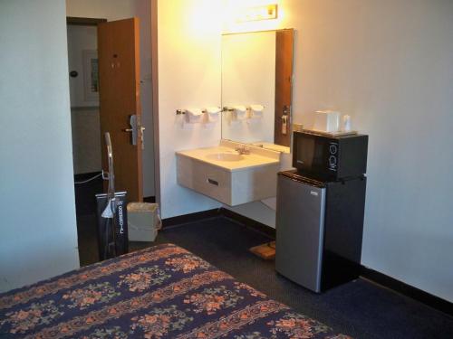 Imagen de la galería de Economy Inn Wentzville, en Wentzville