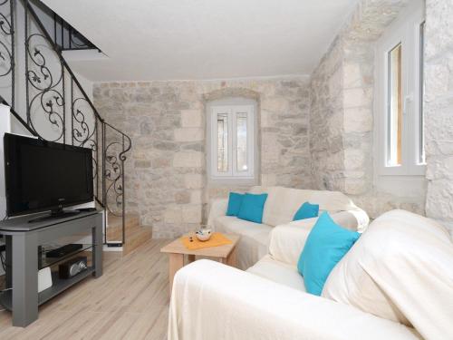 Apartment Petrovic