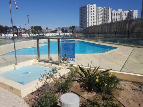 Hồ bơi trong/gần Departamento Marina Sol III