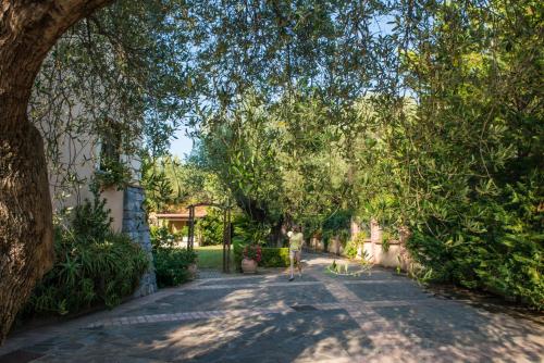 Gambar di galeri bagi Residence e B&B Villamirella di Palinuro