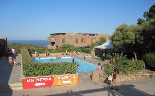 Πισίνα στο ή κοντά στο Centro Vacanze Cugnana Verde