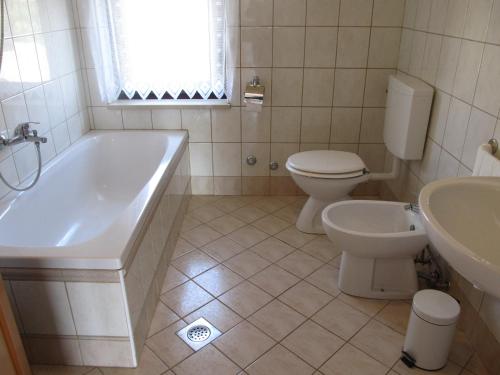 Kylpyhuone majoituspaikassa Apartment Stipo A5