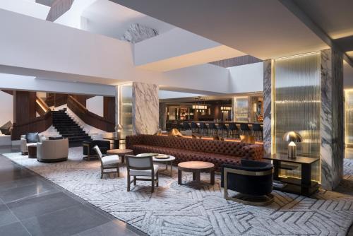 Four Seasons Hotel Houston Image