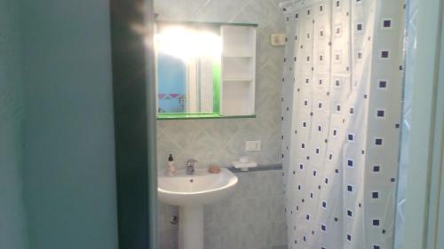 Bilik mandi di La Casa Dei Delfini