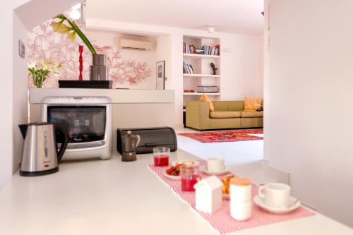 Η κουζίνα ή μικρή κουζίνα στο Luxury Apartment Bifora