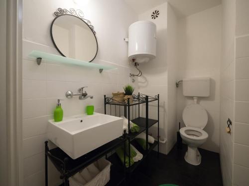 Koupelna v ubytování GIN apartman