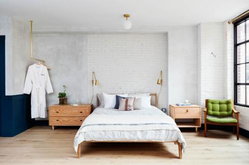 Lokal Hotel Old City Image