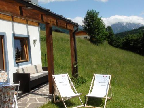 Nespecifikovaný výhled na hory nebo výhled na hory při pohledu z apartmánu