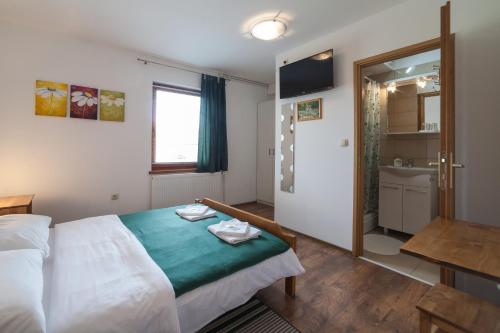 Koupelna v ubytování Breza Guesthouse
